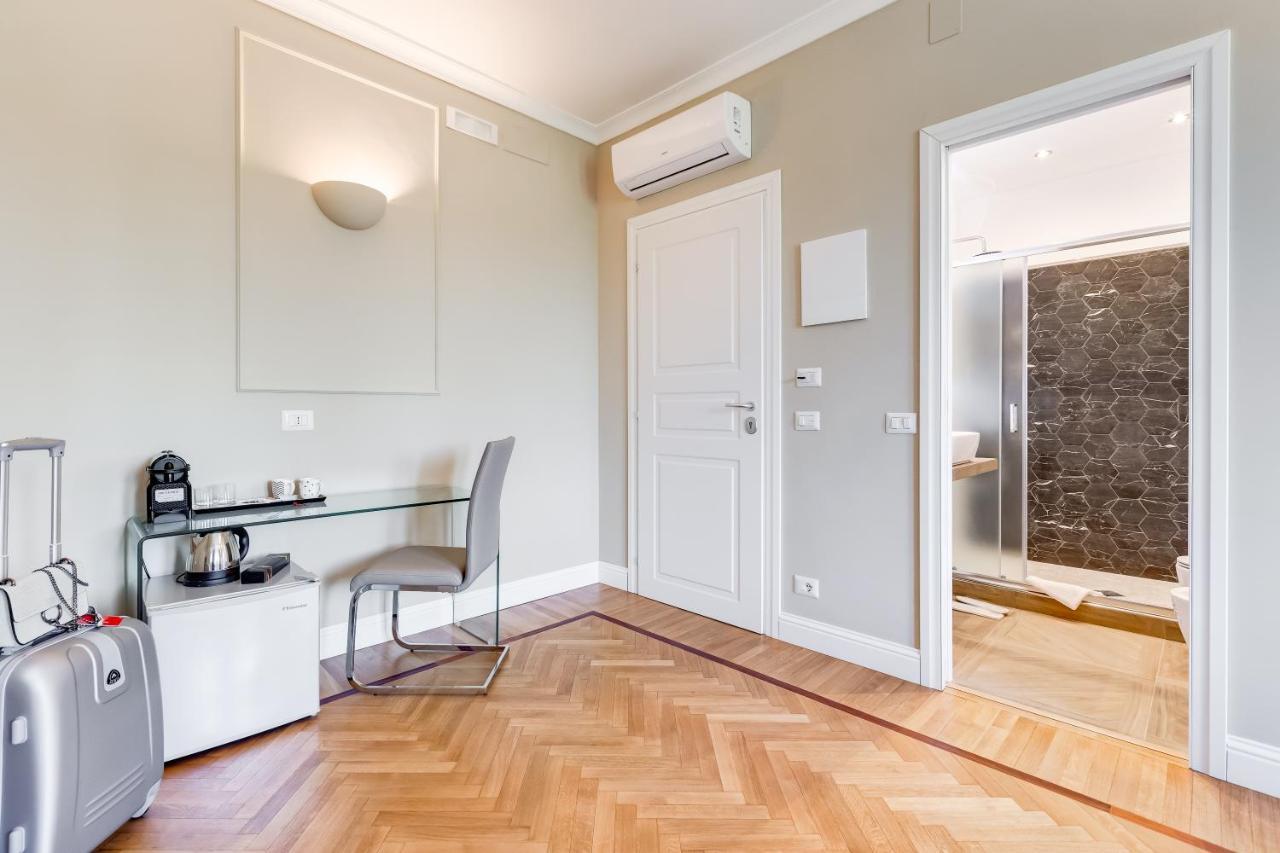 Pensión Mellini Palace By Premium Collection Roma